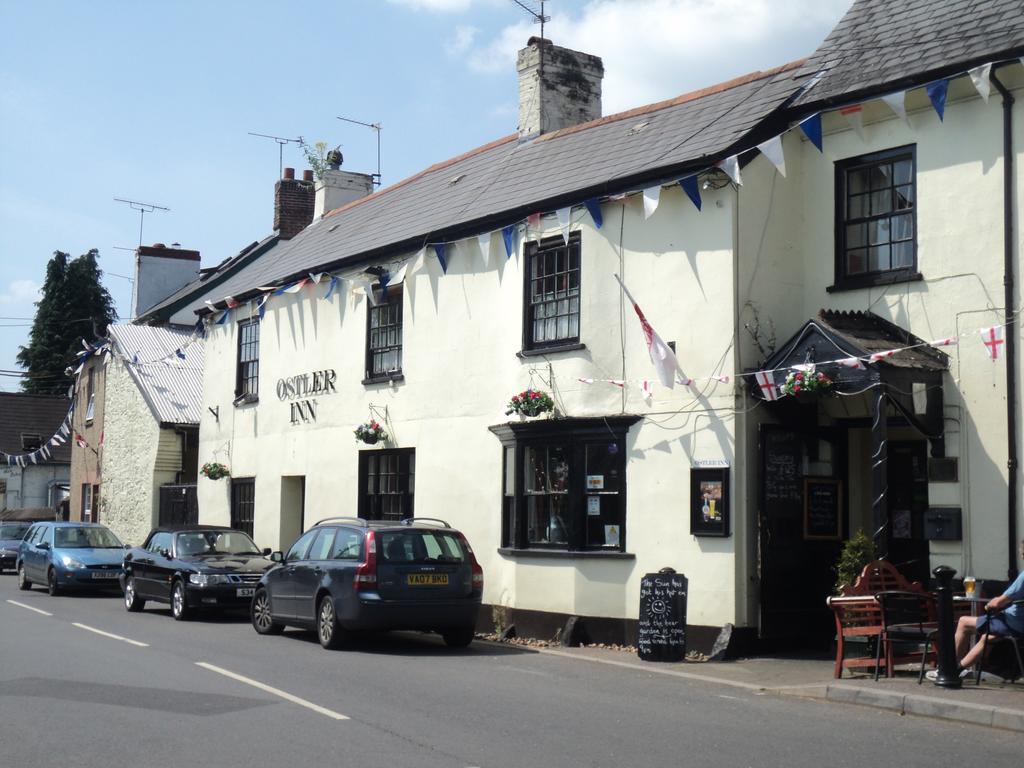 Ostler Inn Uffculme Exterior photo