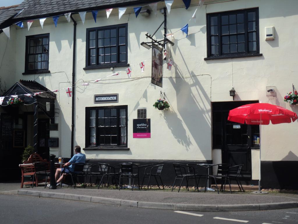 Ostler Inn Uffculme Exterior photo